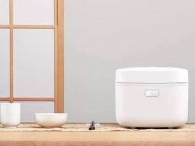 不愧是价格屠夫 不到100块钱就能买的小米超值三件套