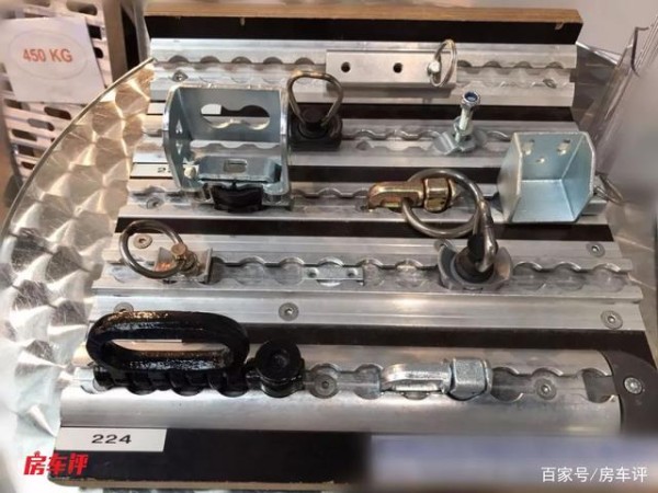 皮卡+背驼=房车，经济实惠，安装方便，有喜欢这么玩的朋友吗？-有驾