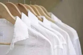 衣服发黄有污渍?不要苦恼!有几点办法让它恢复如新图片