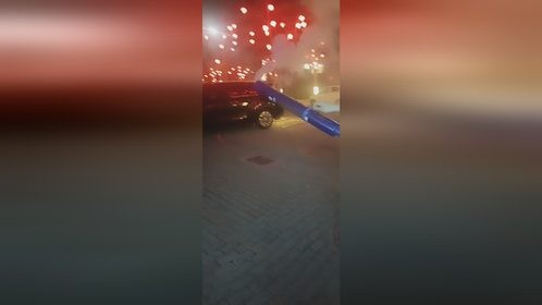新年新气象鞭炮齐鸣好