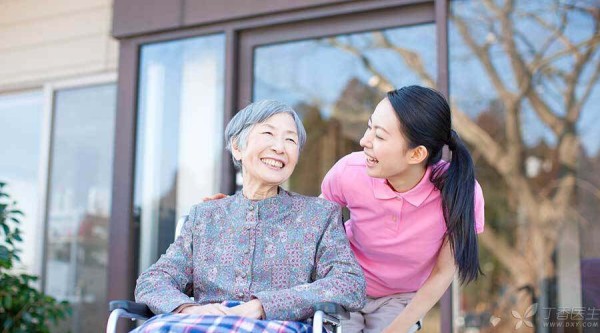 老年人高血压-900.jpg