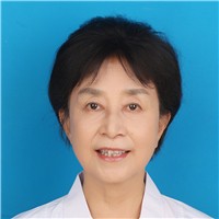 陈依年