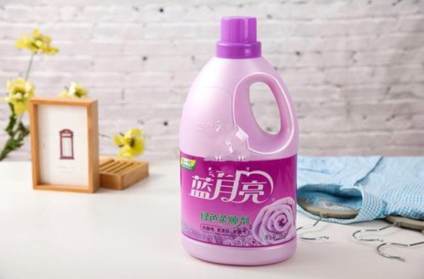 衣服柔软留香的秘密，从选择一款正确的柔顺剂开始