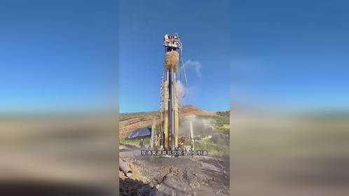 挖掘地基的独特旋转钻机 挖掘地基的独特旋转钻机
