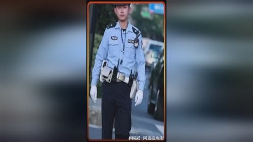 卷卷警官指挥交通,举手投足间都好帅呀