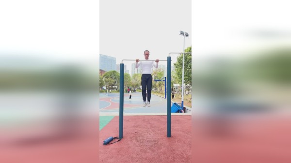 今天直播时有人问我还想不想回到巅峰,我想说的是我做梦都想