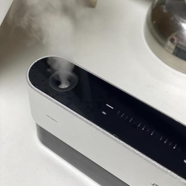 是什么原因导致扩香机(香薰机)喷雾口堵塞?日常有哪些保养秘诀?-有驾