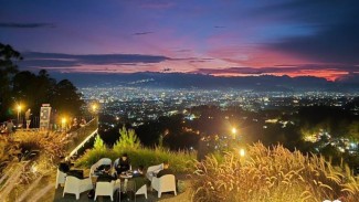 Kuliner Dago Bandung, 15 Tempat Makan dengan Pemandangan Indah