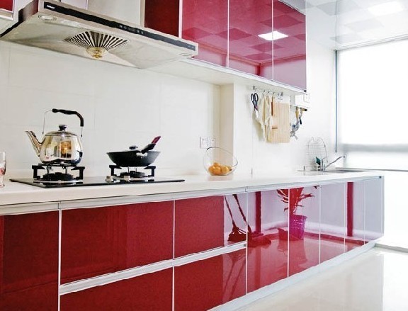 厨房瓷砖装修效果图 温馨<a class=link_word href=http://home.house365.com/ target=_blank>家居</a>案例 温馨<a class=link_word href=http://home.house365.com/ target=_blank>家居</a>案例