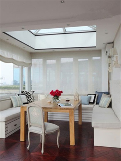 纳凉乐活两不误 七巧招打造夏季阳台