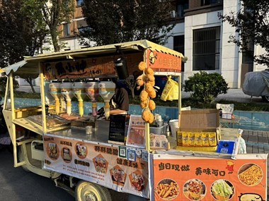 【转卖】炸薯小摊车外加所有制作工具以及配方