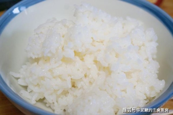 原创快手早餐在家做,早起10分钟,做法简单,营养又美味,老少都爱