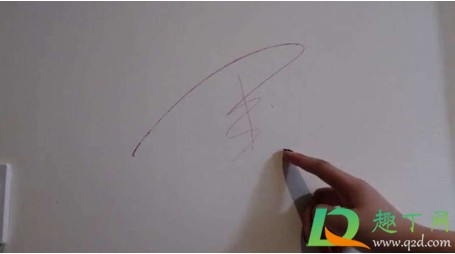 漆面墙上的油渍怎么处理3