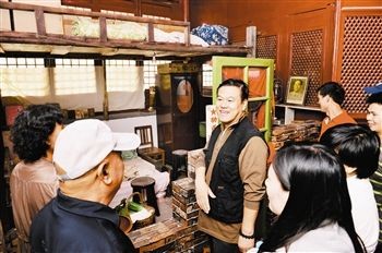 中老年摄影书画展百姓生活老物件展开办