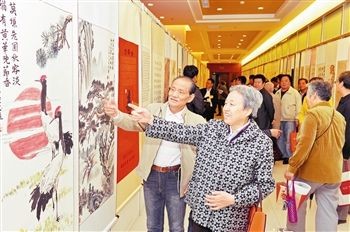 中老年摄影书画展百姓生活老物件展开办