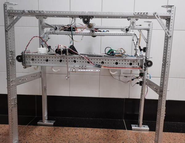 智能晾衣架、晾衣架、自动升降式晾衣架、智能环境感知晾衣架、应用型机器人、机器人开发、机器人设计、机器人大赛、机器人竞赛