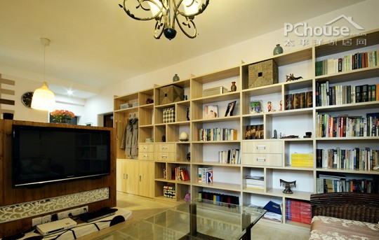 空间创意层出不穷 打造现代风小蜗居