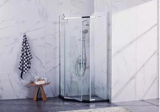 卫生间空间不足？5招轻松帮你解决，利用设计