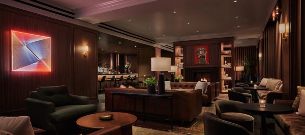 Bar Pendry interior at Pendry Chicago