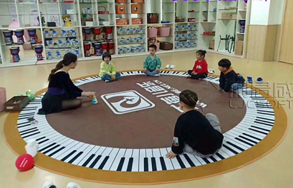 婴幼儿托育实训室实操课:早期启蒙与回应性照护技巧