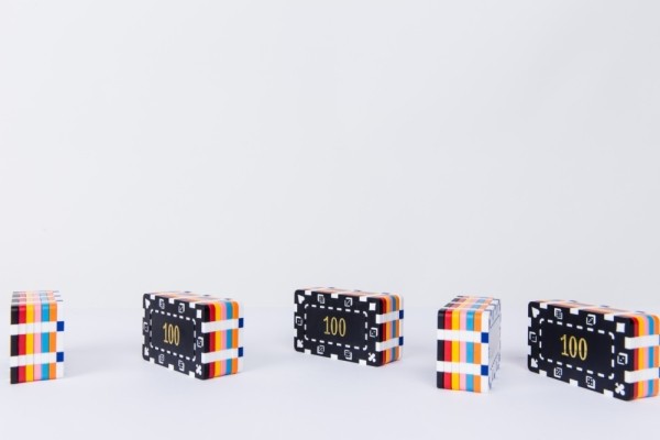 门窗 地板 衣柜 吊灯