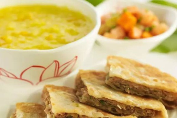 早上第一口 到底吃什么最健康?