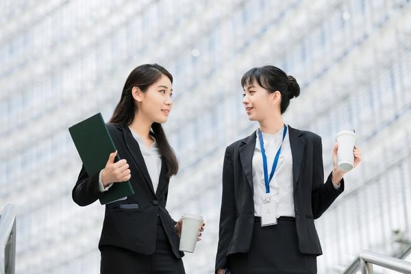 中高端人才就业心理解析与职场环境优化策略 图1