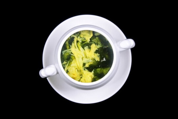 成品海带绿豆汤盛装展示