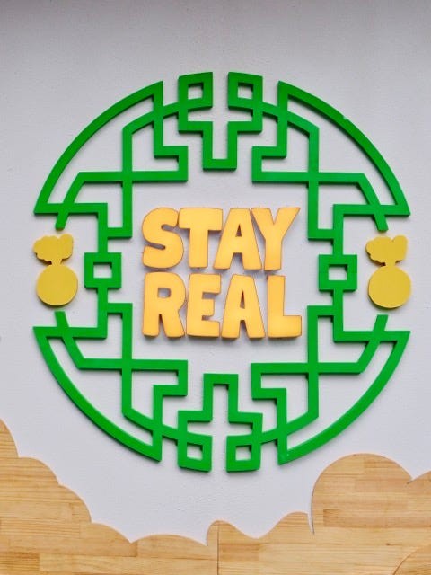 stayreal