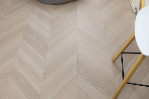 生活家地板新品|超标鱼骨拼,好打理超省心_3