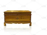 前视图古代黄金黄铜宝箱上的白色背景，对象，复古，美丽，复制空间