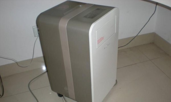 移动空调清洗指南（为保持空气清新）