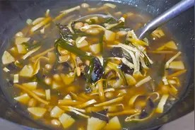 胡辣汤不用出去吃了，教您最详细的胡辣汤配方，每次做都不够吃视频封面