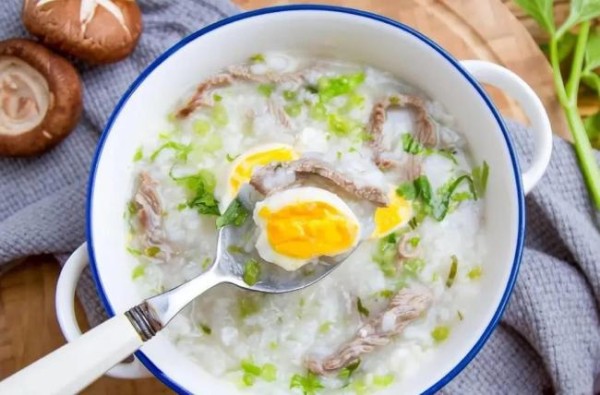 7天早餐不重样！简单省钱又营养，你家常备食材够吗？