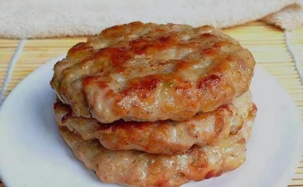 7天早餐不重样！简单省钱又营养，你家常备食材够吗？