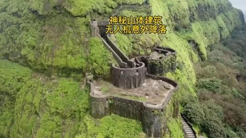 长达五公里的神奇建筑！无人机的意外降落让其感觉事情不妙！