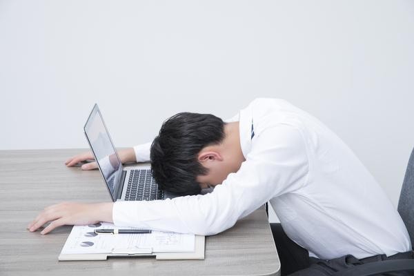 职场升职小技巧：如何高效实现职业目标 图2