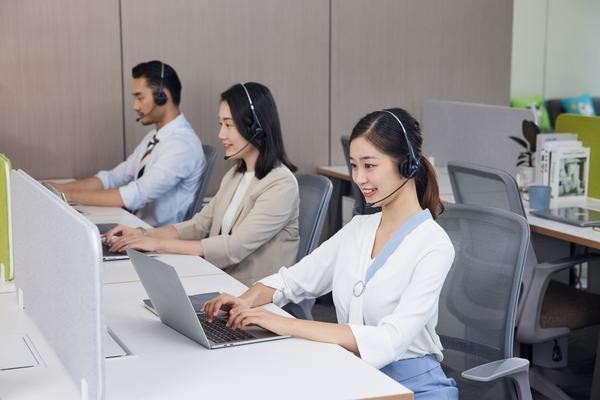 职场升职加薪的秘诀：如何规划职业路径实现目标 图2