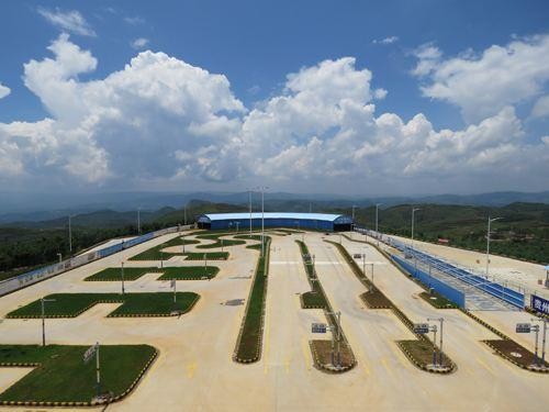 驾考新手牢记这几大实战技巧，科目二考试小菜一碟！