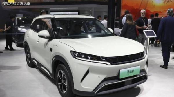 很多人没想到，起初不被看好的小型紧凑型纯电市场如今成热门细分领域，长安启源05将于11月上市，欧拉5也将配激光雷达-有驾