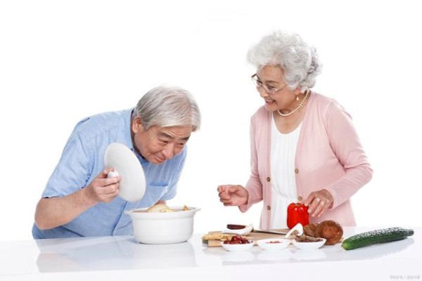  中老年饮食养生：科学搭配，健康相伴