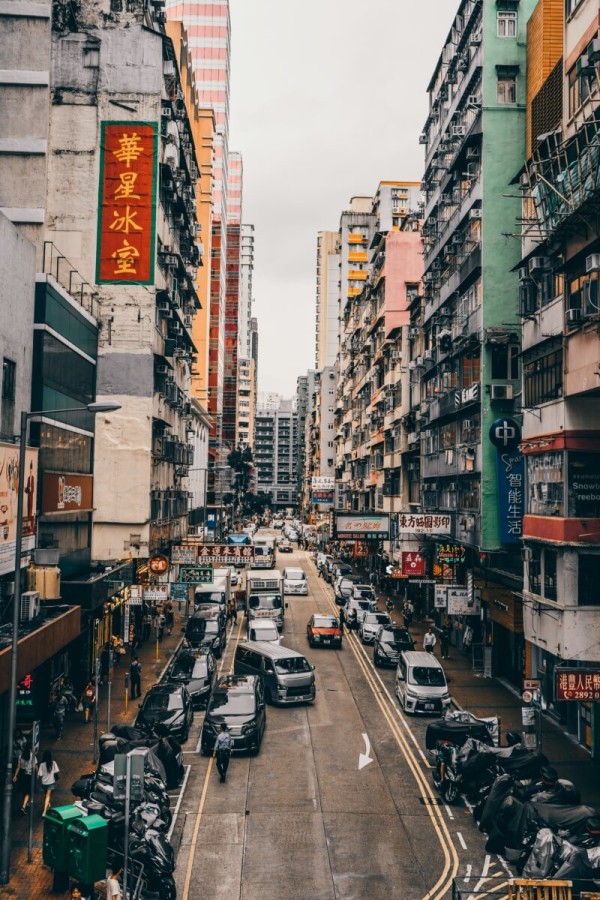 香港“搭台”文化观察：在茶餐厅与陌生人拼桌，体验最地道的社交礼仪