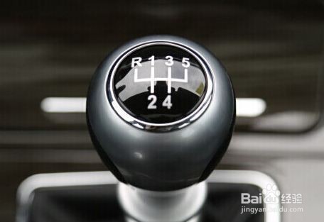 开车省油的驾驶技巧