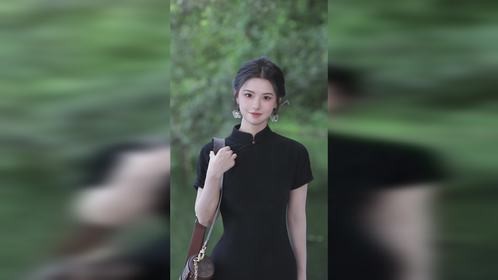 你说山高路远 人都是会变的 我说山河远阔爱人自该与之比翼齐飞