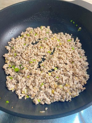 万能肉酱（炸酱面）的做法 步骤2