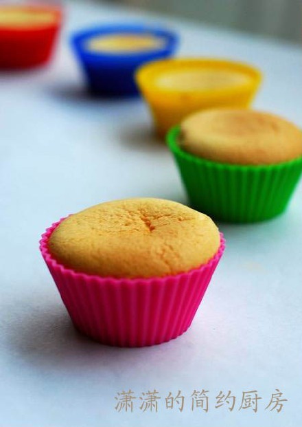 DIY的自主农庄生活——不用牛奶的清水小蛋糕