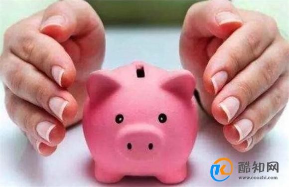 如何制定职场理财计划，以确保个人财务健康和未来的财务目标？