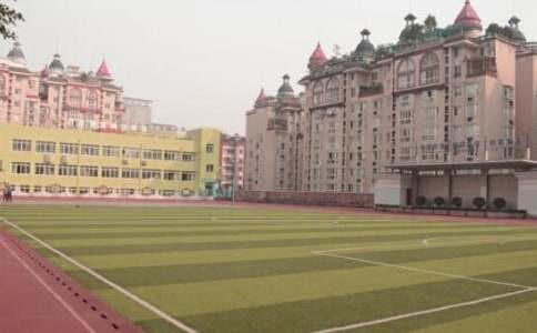 [精选]校园生活作文