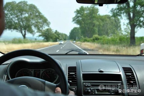 新手上路：安全驾驶的全方位指南-有驾