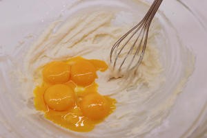 虎皮蛋糕的做法 步骤4